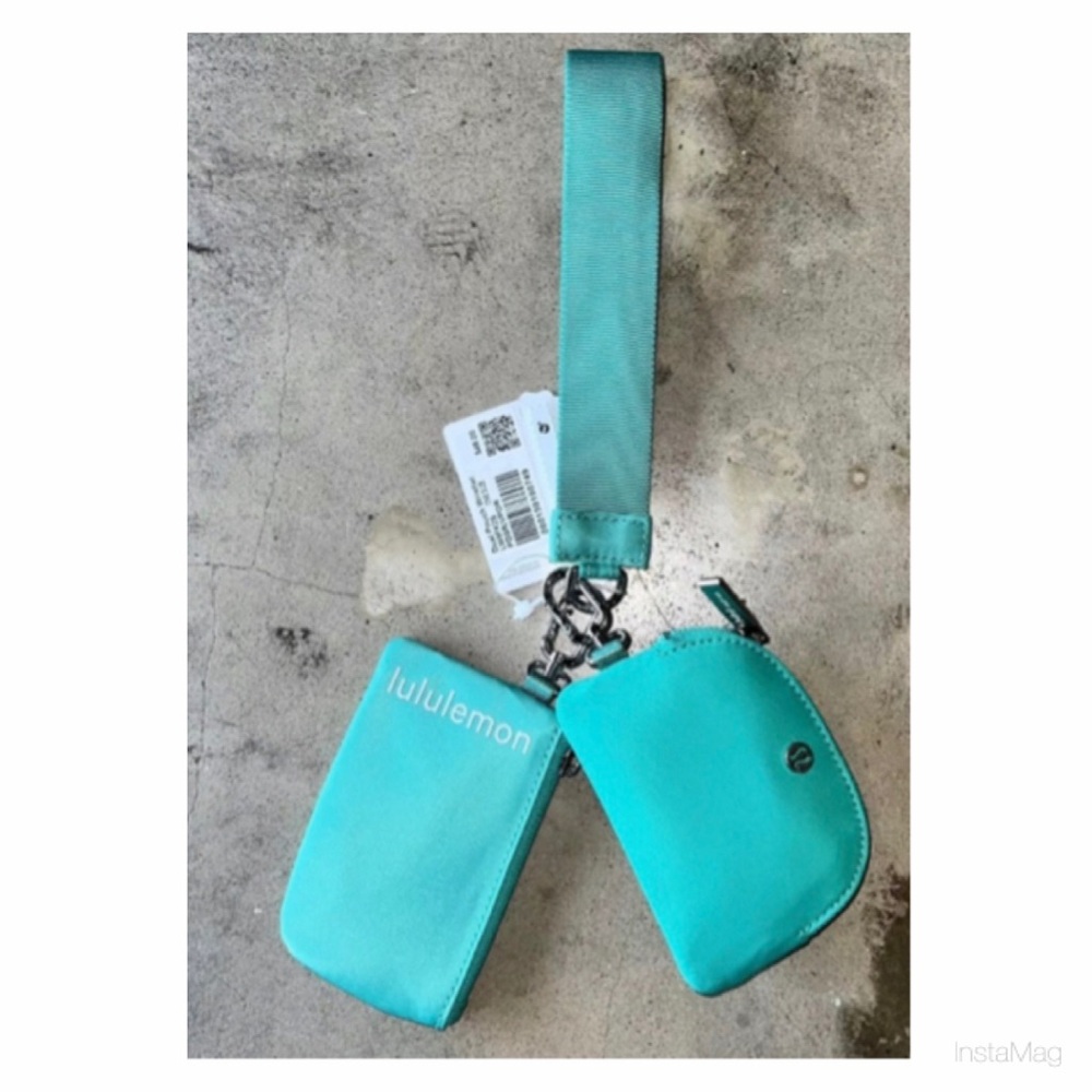 NEW Lululemon Dual Pouch Wristlet Paradise Green Vapor